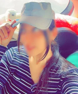 Call Girl Shrinagar Alka